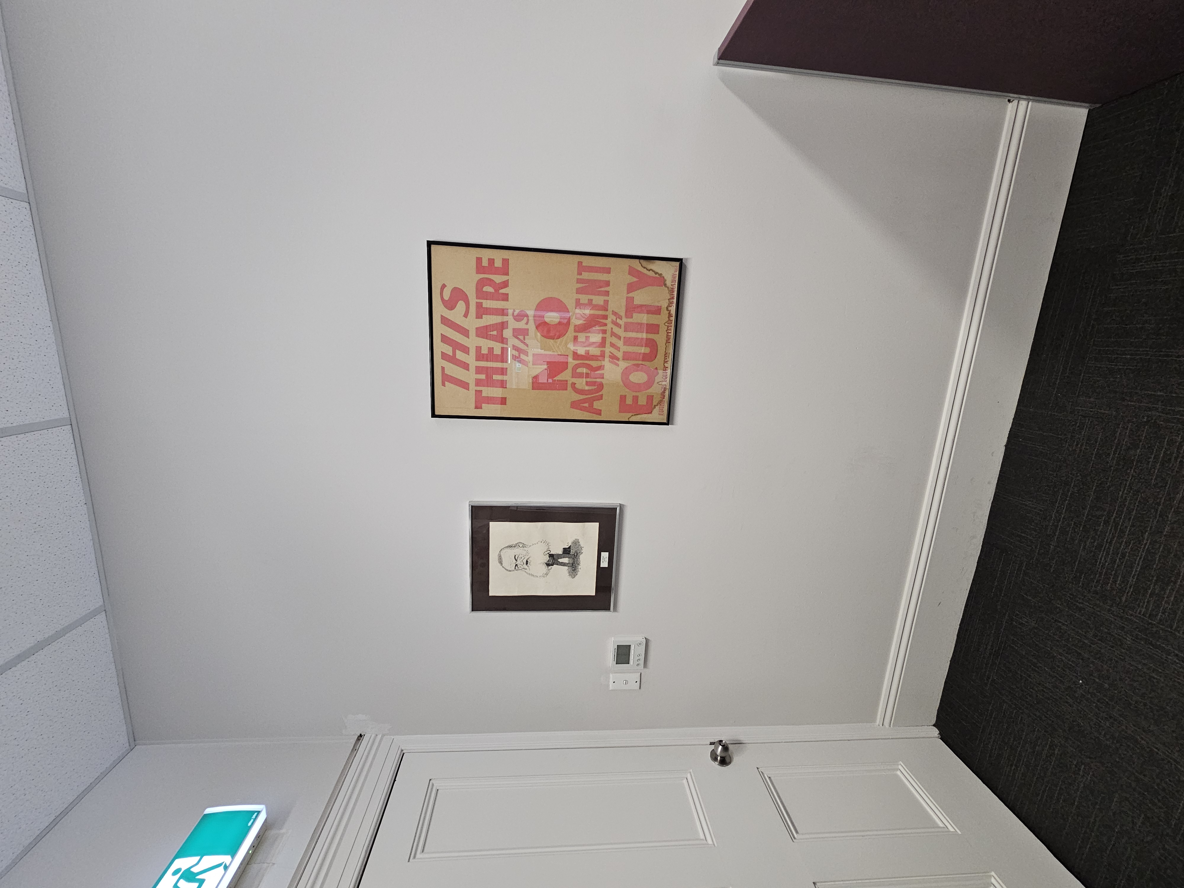 Hangsy- Picture Hanging Service